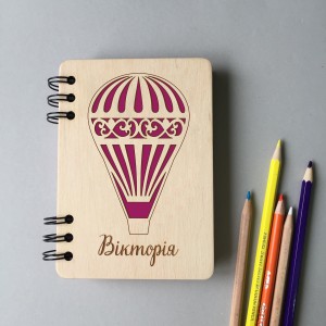 ПІД ЗАМОВЛЕННЯ. Дитячий іменний блокнот "Повітряна куля". Термін виготовлення 2-3 робочих дні. ПІД ЗАМОВЛЕННЯ. Дитячий іменний блокнот "Повітряна куля". Термін виготовлення 2-3 робочих дні.