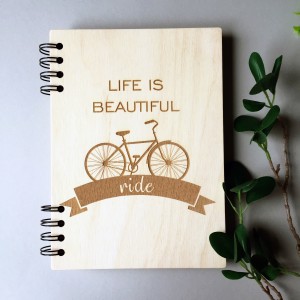 ПІД ЗАМОВЛЕННЯ. Блокнот "Life is beautiful - ride". Термін виготовлення 2-3 робочих дні. ПІД ЗАМОВЛЕННЯ. Блокнот "Life is beautiful - ride". Термін виготовлення 2-3 робочих дні.